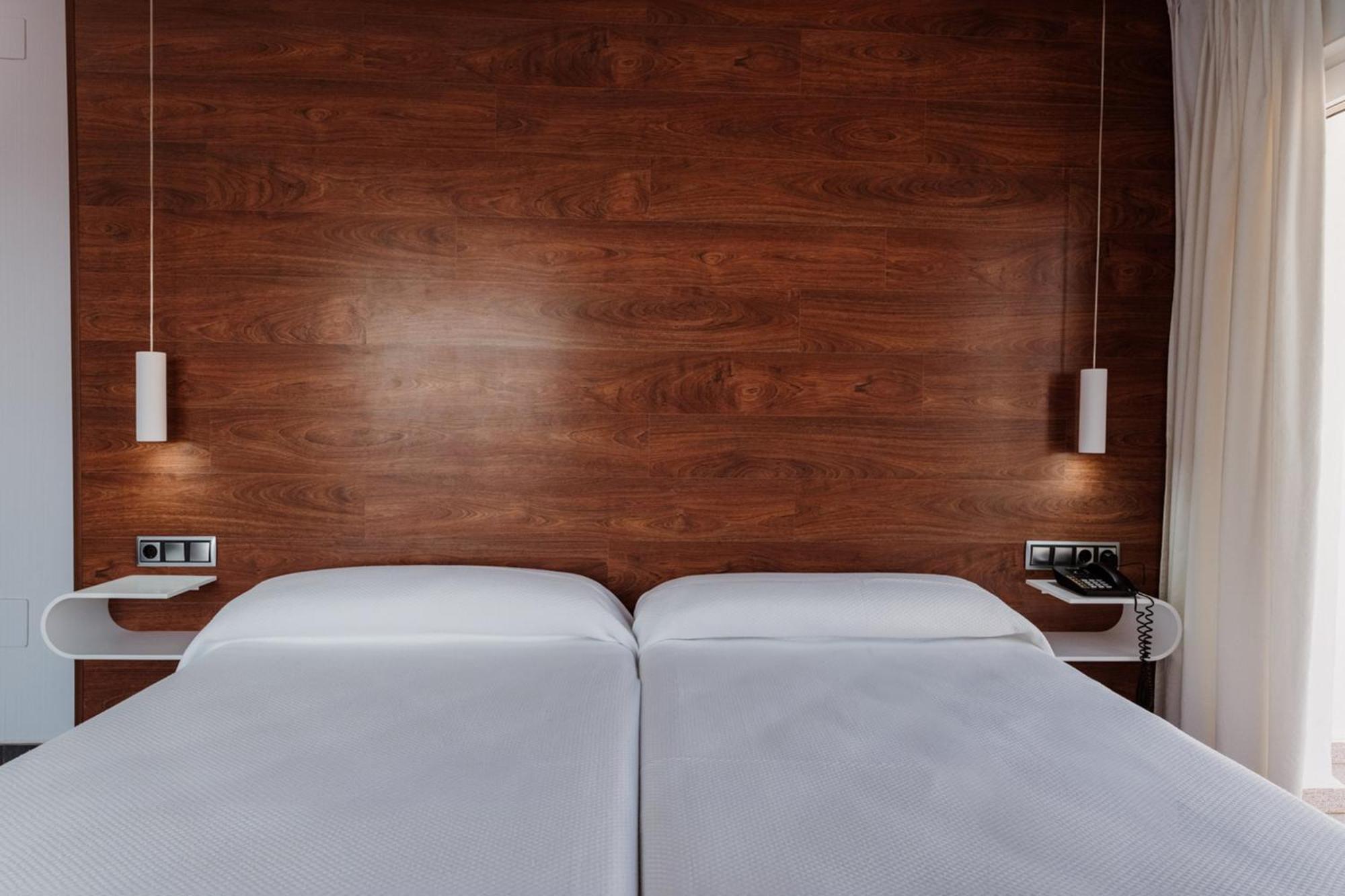 Twin Room Terrace